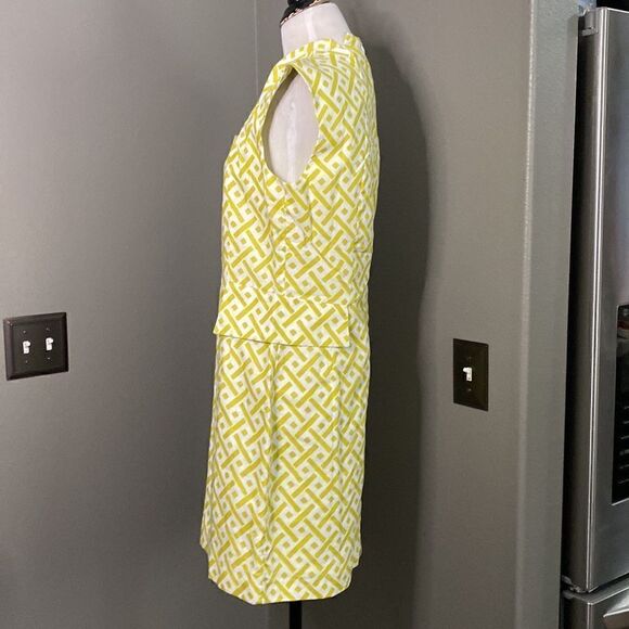 NicoLA Green Cream Geometric Pattern Square Beck Shift Dress - Picture 10 of 12